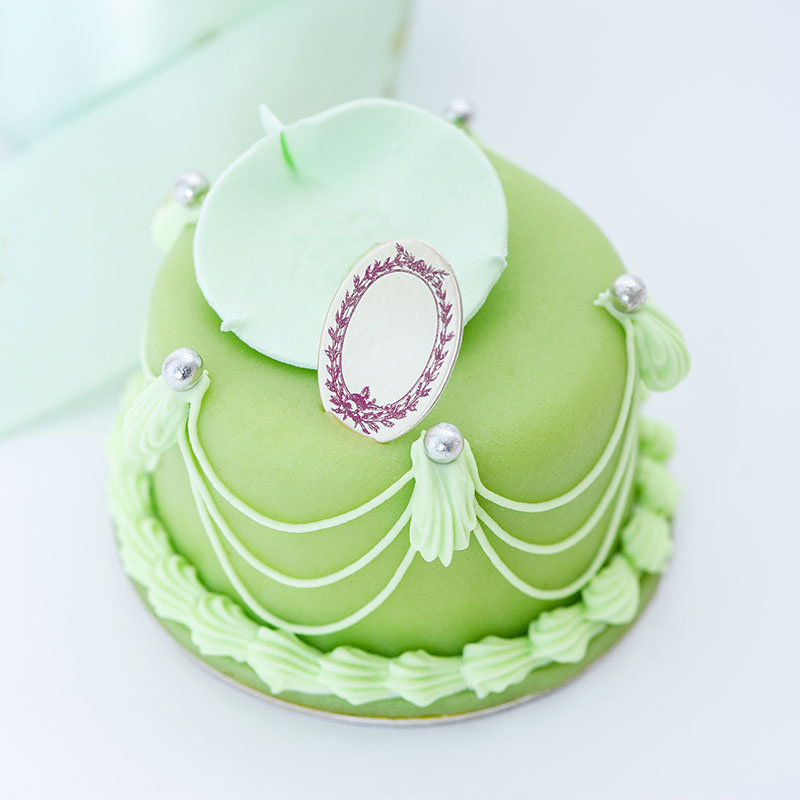 Thumbnail: Ladurée Faux Cakes