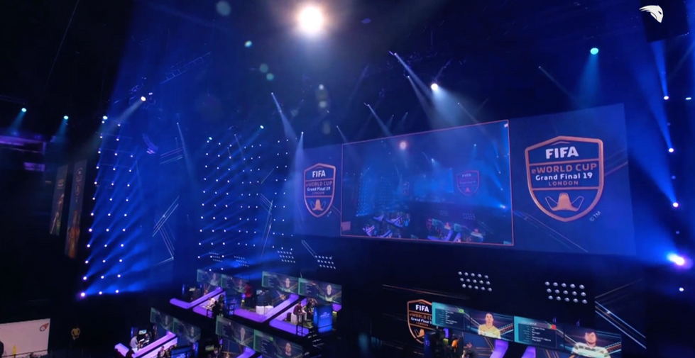 Escenario de la final de la FIFA eWorld Cup 2019 en Londres rodado para Not a Game