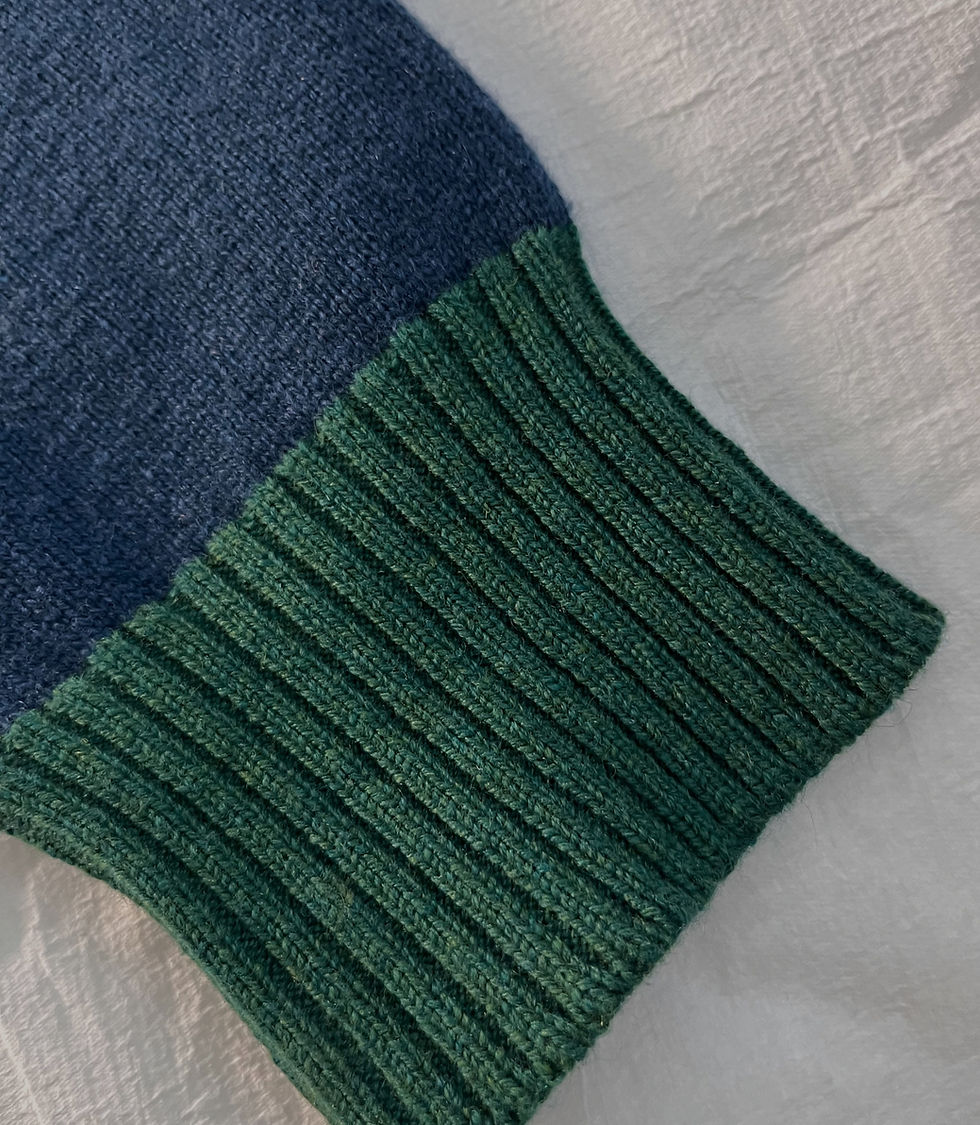 Thumbnail: CHANEL CASHMERE SWEATER FROM 2011 FALL  COLLECTION