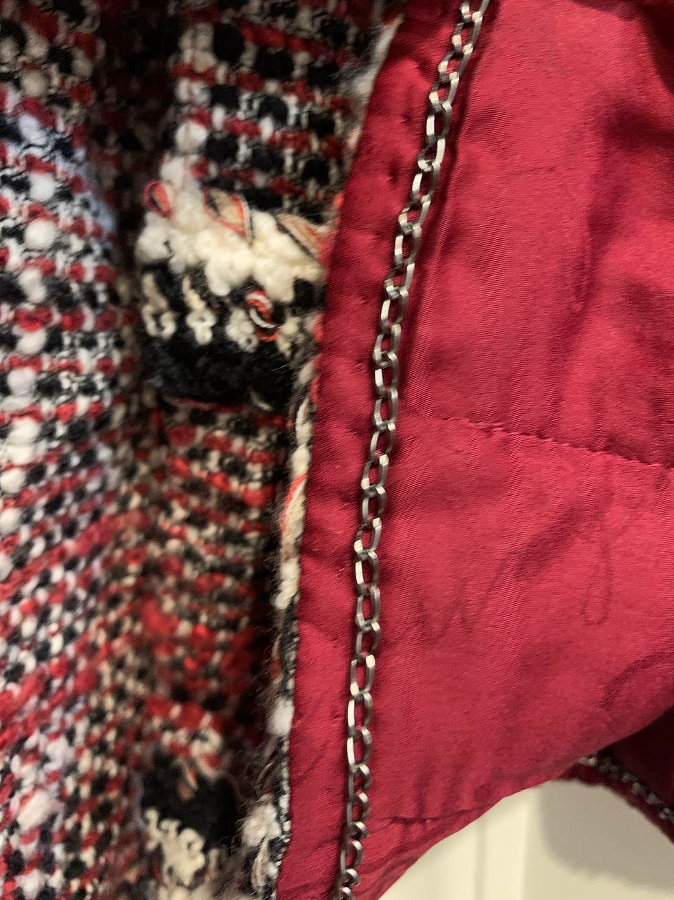 Thumbnail: CHANEL TWEED JACKET 2010 FALL COLLECTIO