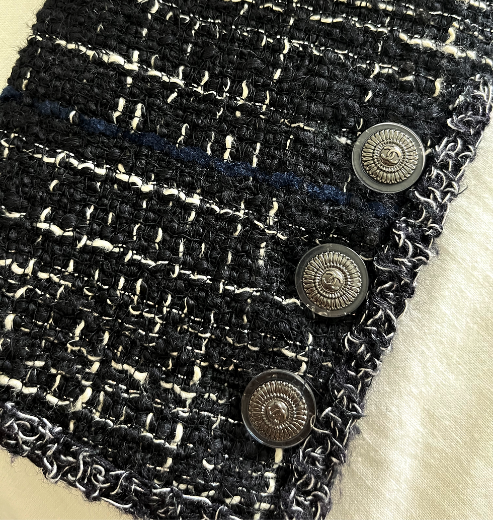 Thumbnail: CHANEL  TWEED JACKET FROM 2009 COLLECTION