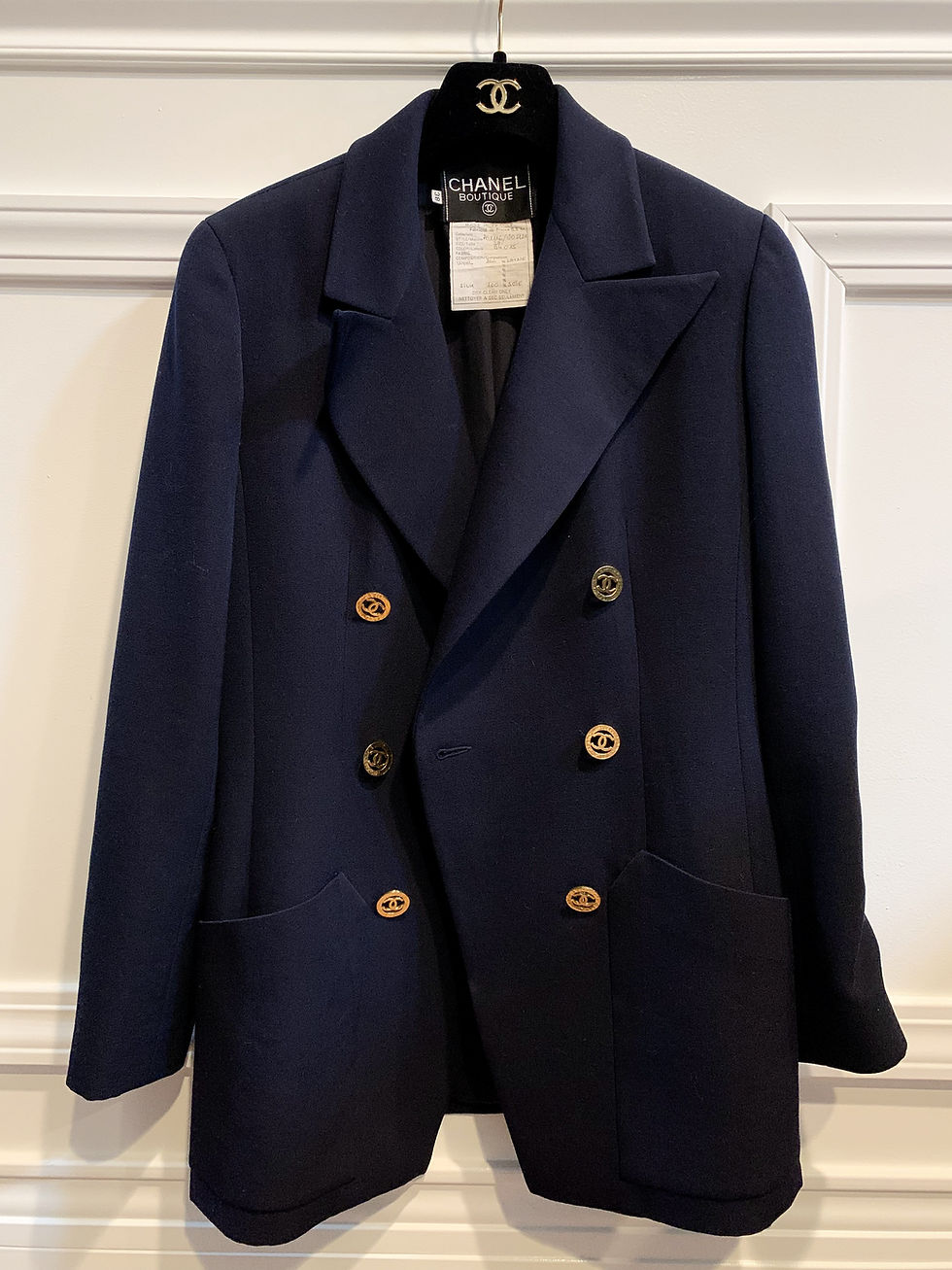 Thumbnail: chanel wool jacket from 1993 cruise collection