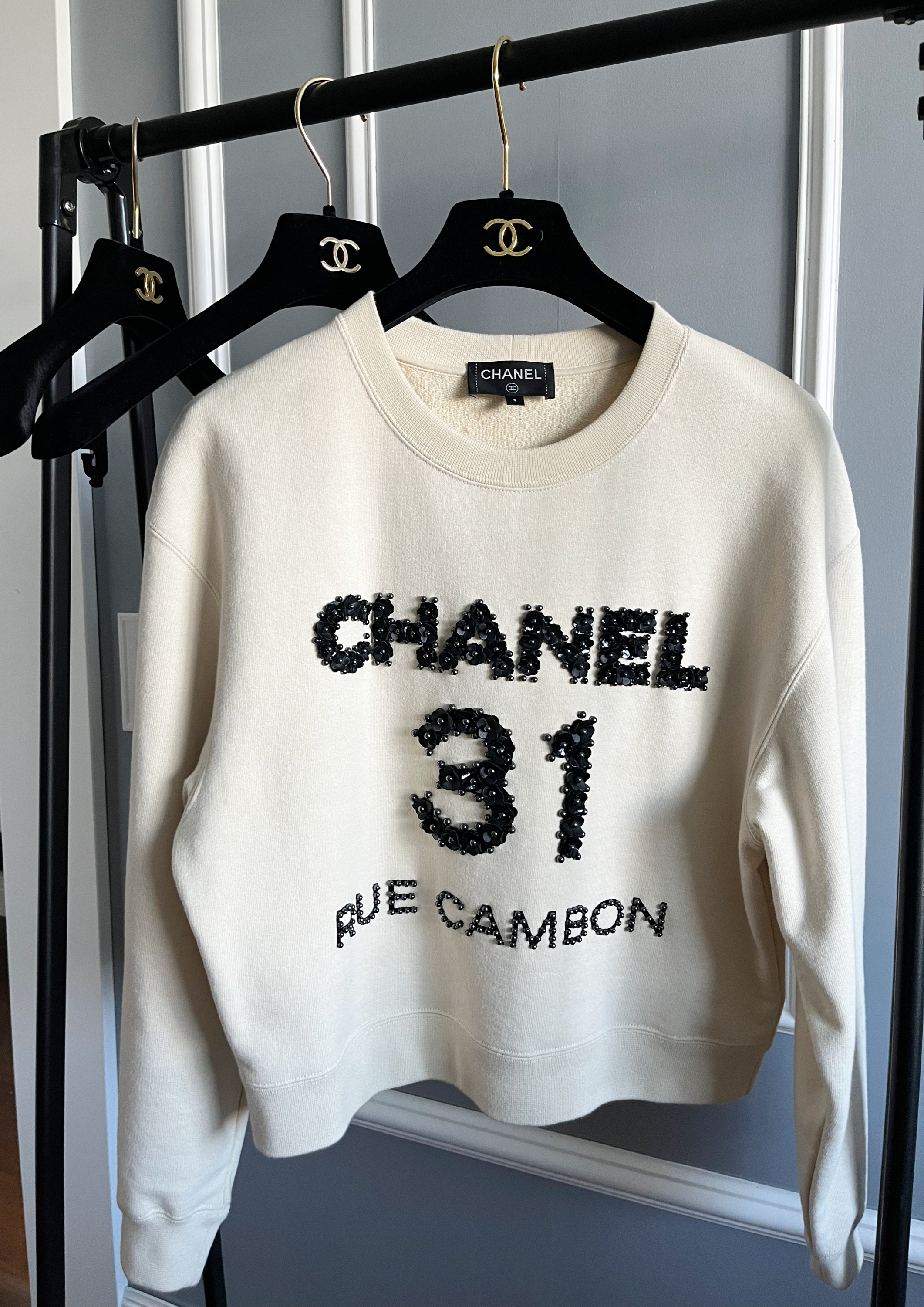 CHANEL SWEATER FROM 2020 PRE- FALL COLLECTION