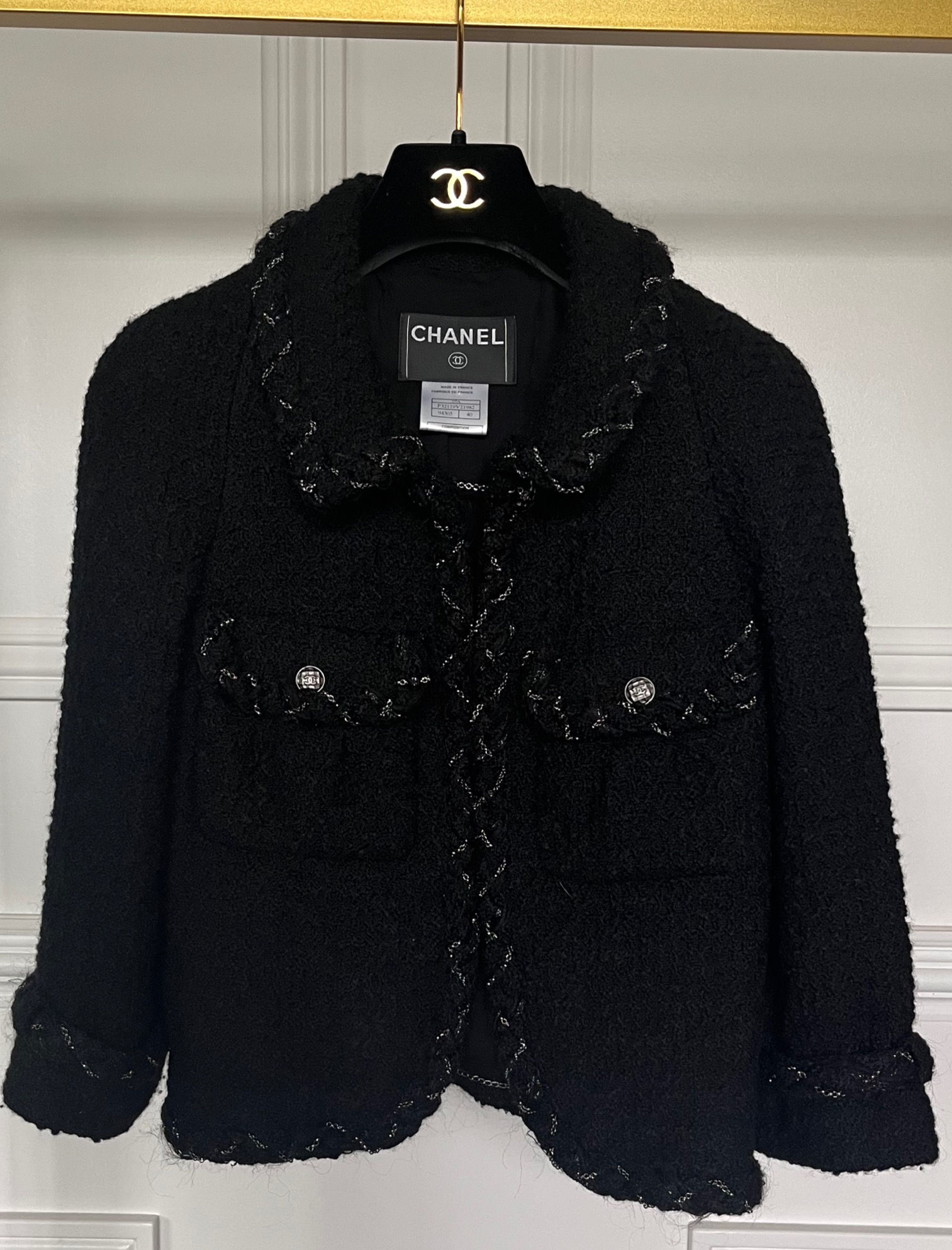 CHANEL BOUCLE JACKET 2007 FALL COLLECTION