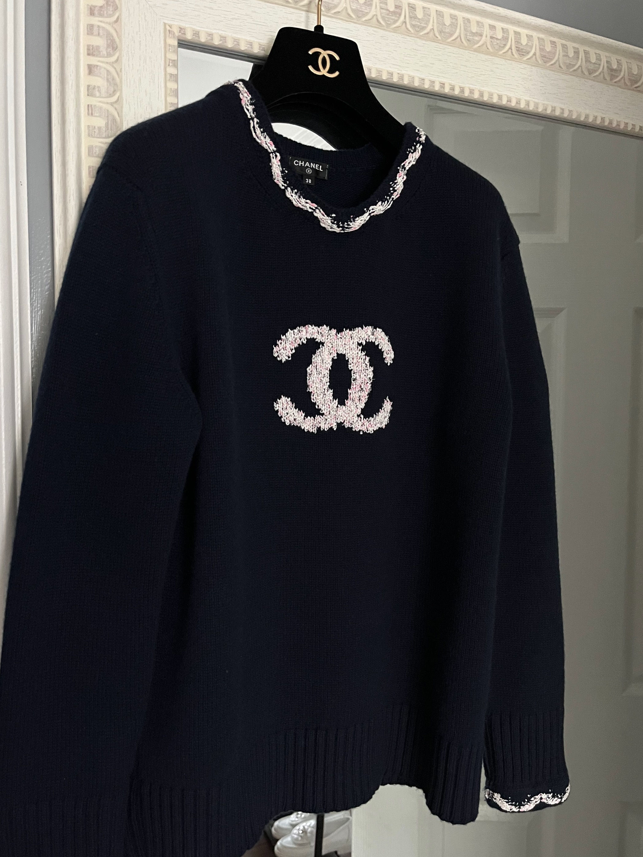 CHANEL  SWEATER  FROM 2021 SPRING  COLLECTION