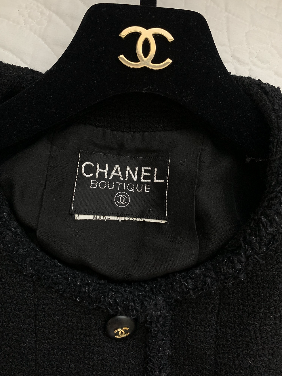 Thumbnail: CHANEL WOOL JACKET FROM 1996 FALL COLLECTION