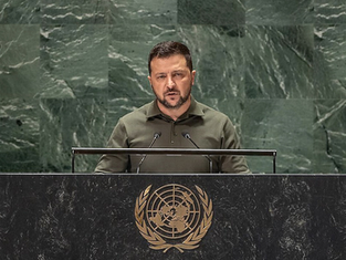 Білі слони, - Антон Кучухідзе