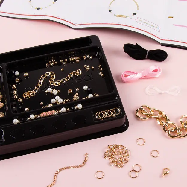 Thumbnail: Mini Juicy Couture Chains & Charms Bracelet Kit