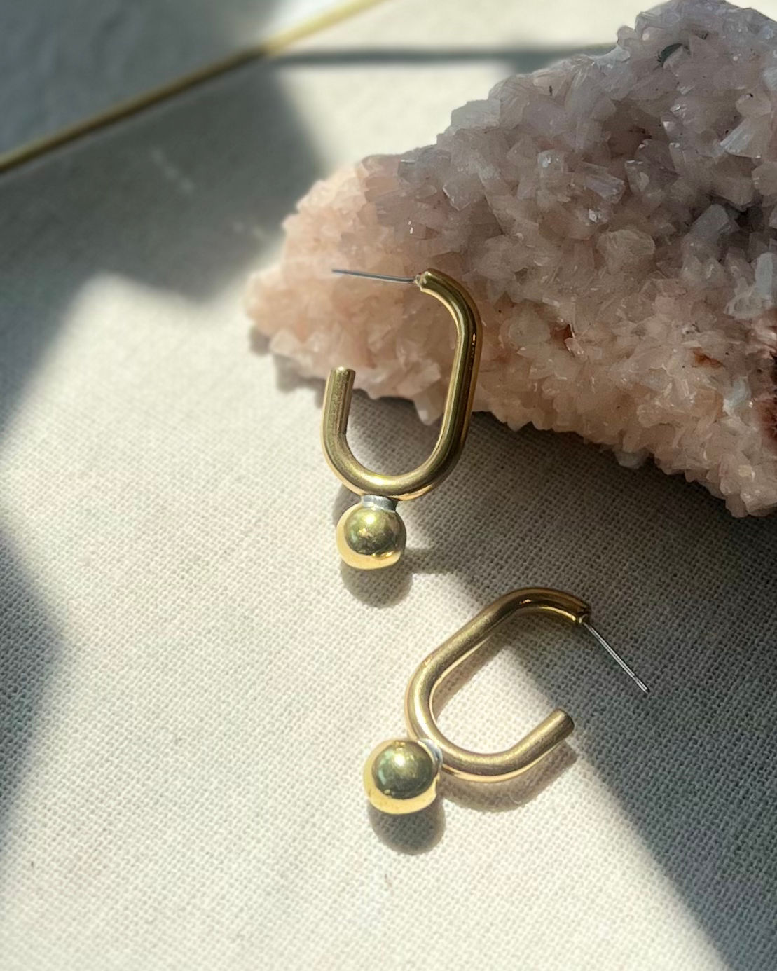 FRÜG 14K Goldplate Rectangle Hoop with Ball Earrings FEJ52