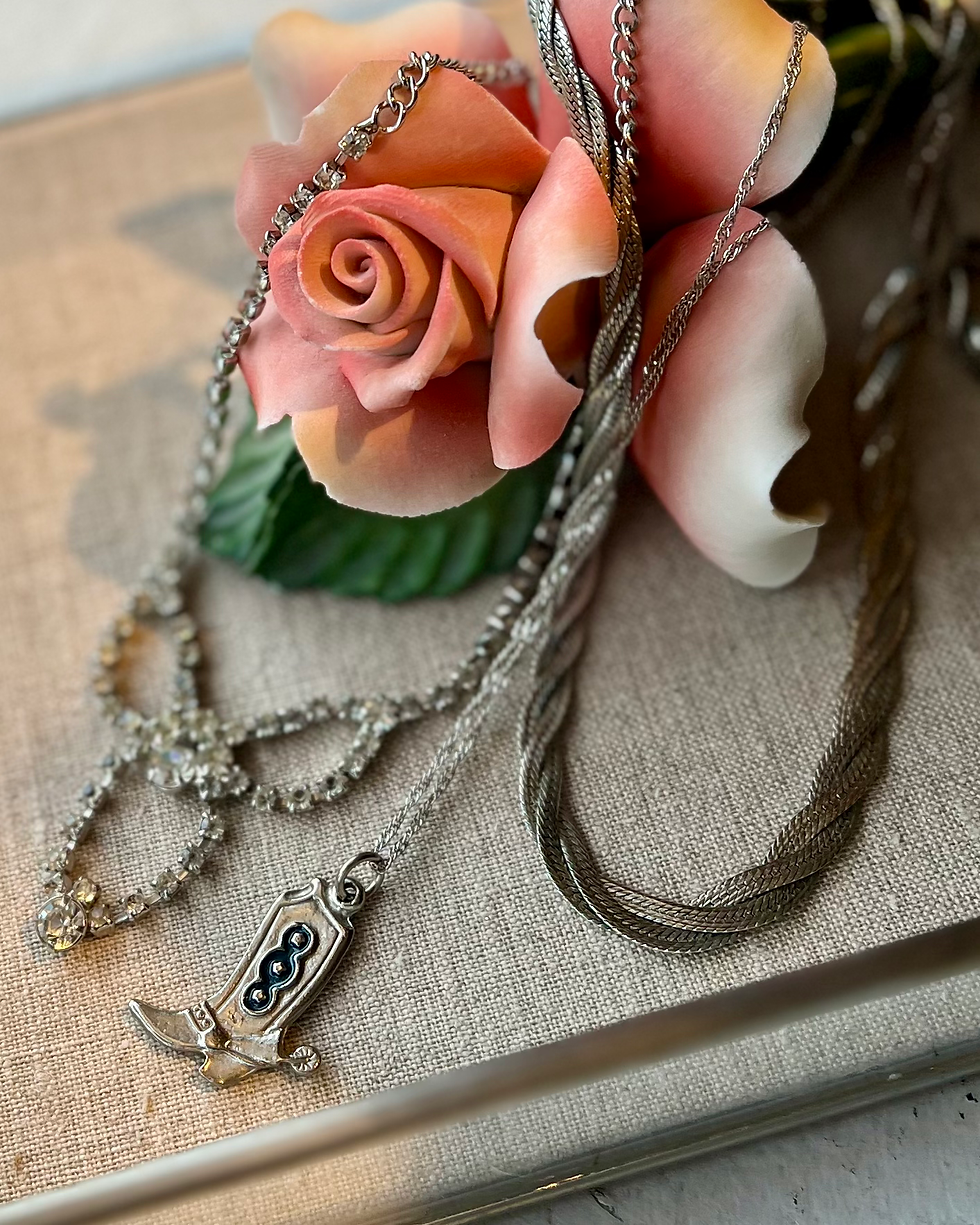 Thumbnail: Vintage Mid-Century Rhinestone Choker TVN17