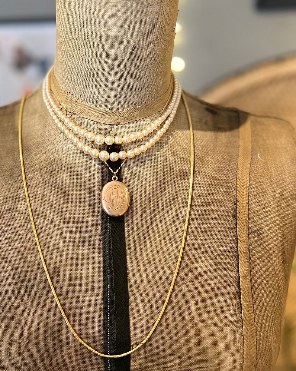 Thumbnail: Edwardian Goldfilled Locket Necklace TVN14