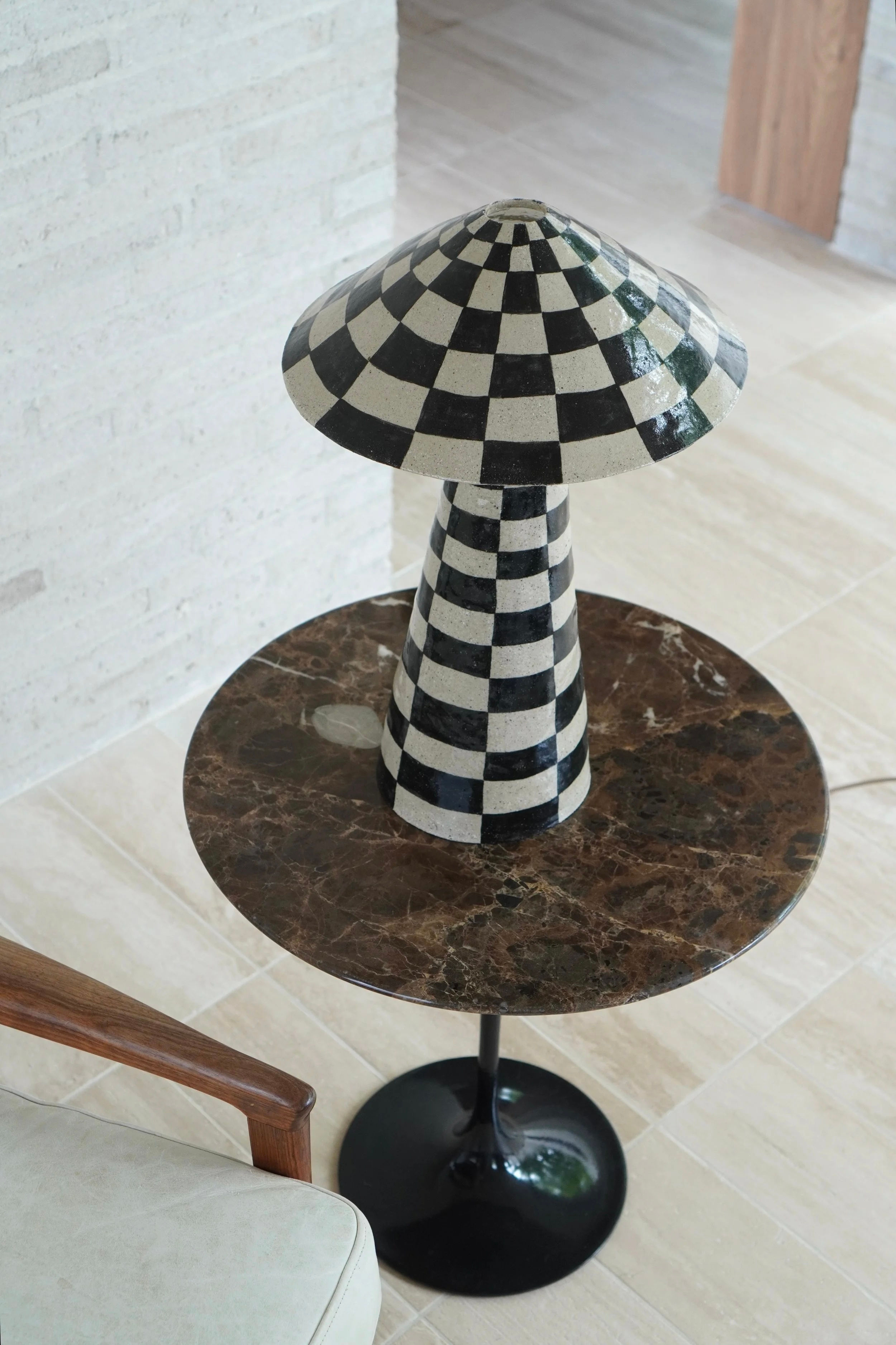 CHARLIE TABLE LAMP