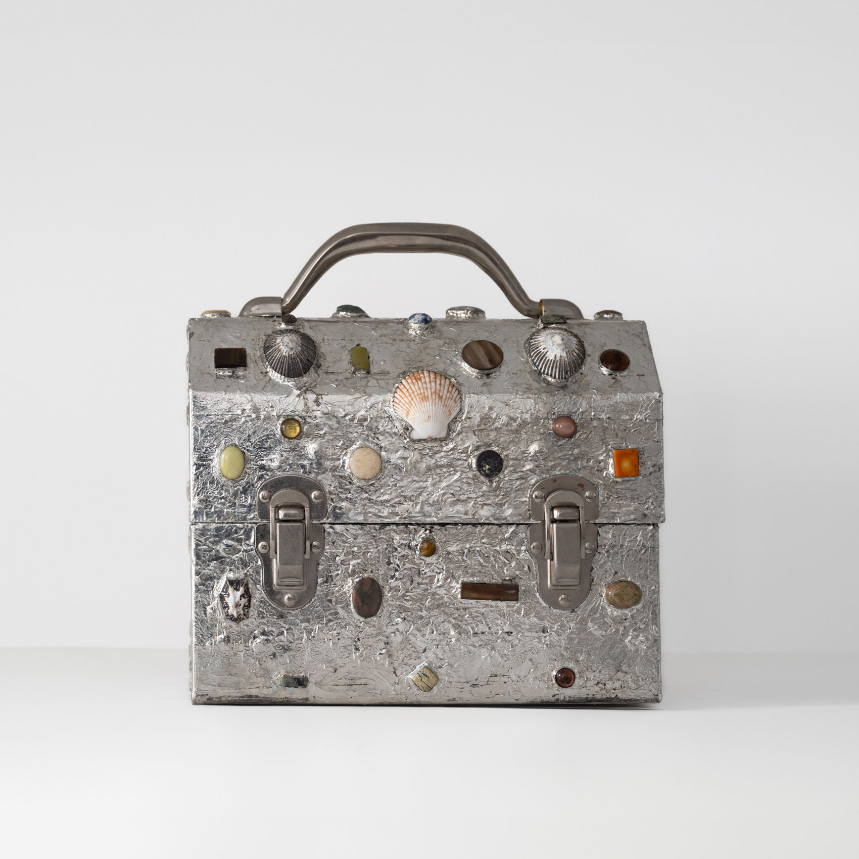 SHELL TOOL BOX