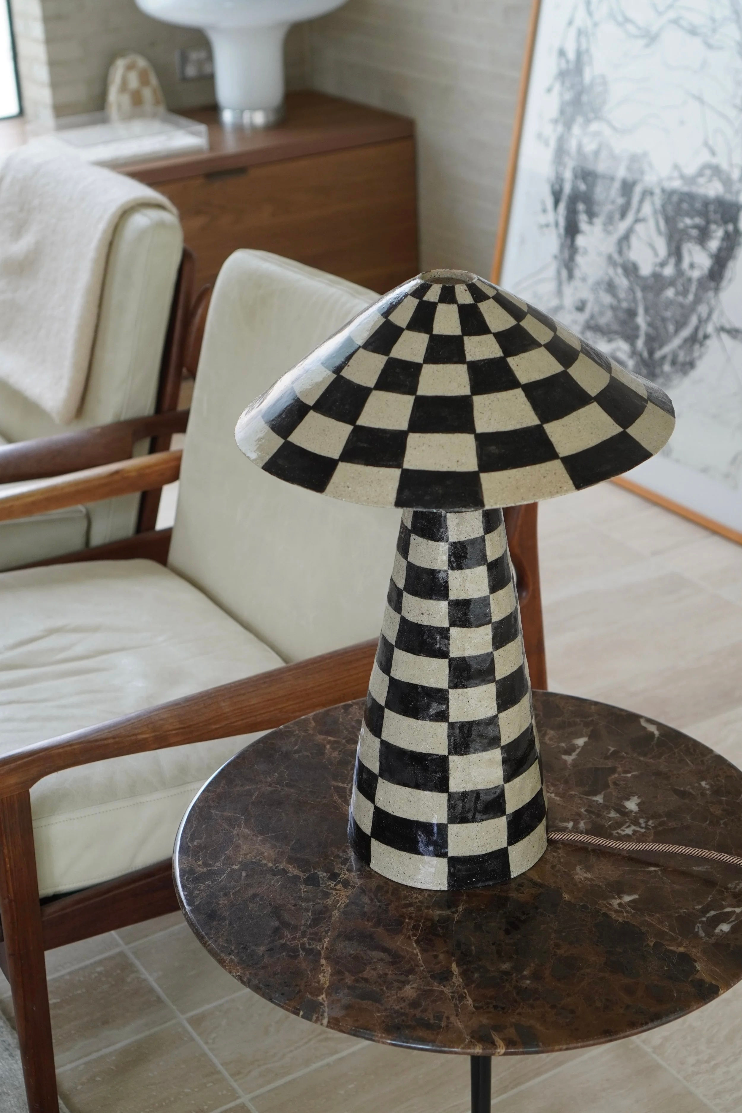 CHARLIE TABLE LAMP