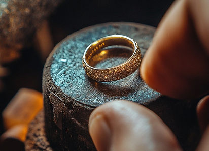 crafting-golden-ring-stockcake_edited.jpg