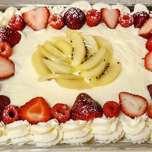 Garden Fruit Cream Cake