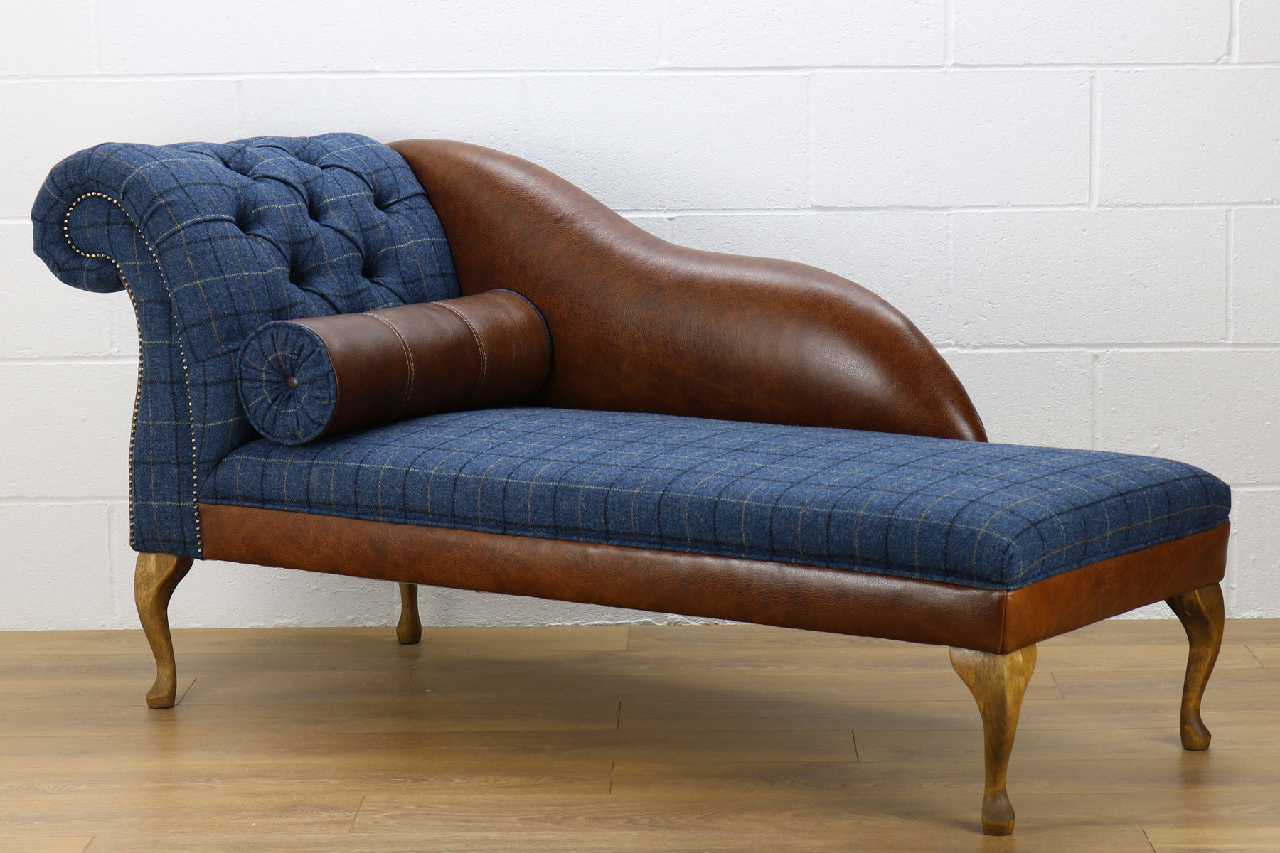 LHF Harris Tweed chaise longue L008W medium brown leather