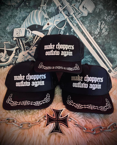 MAKE CHOPPERS OUTLAW AGAIN TRUCKER HAT W CHAIN BRIM