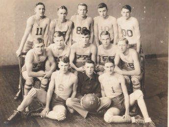 The 1934-5 Somerset, Indiana High School basketball team