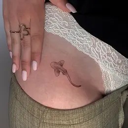 fine-line-tattoo-budva-shark.webp