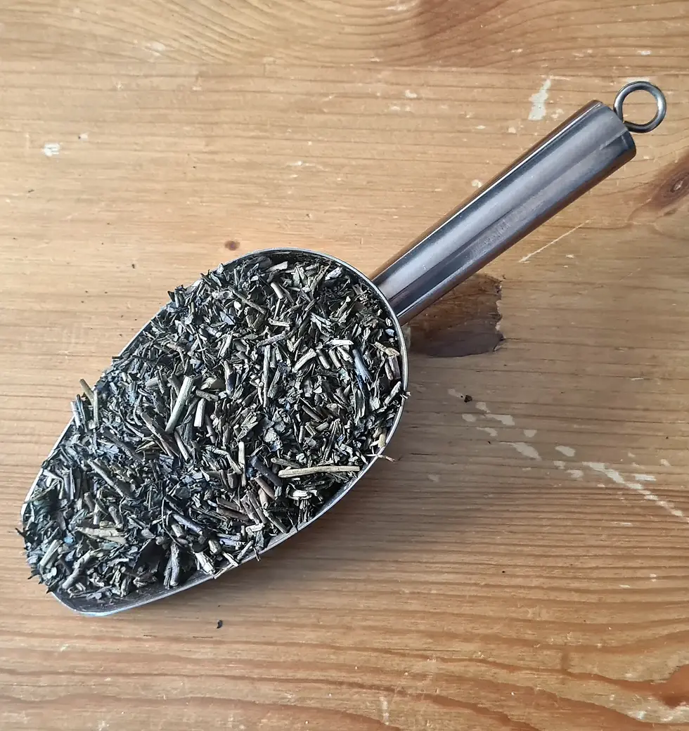 Miniature : Hojicha en poudre au goût doux et torréfié, idéal pour les lattés ou les préparations gourmandes.