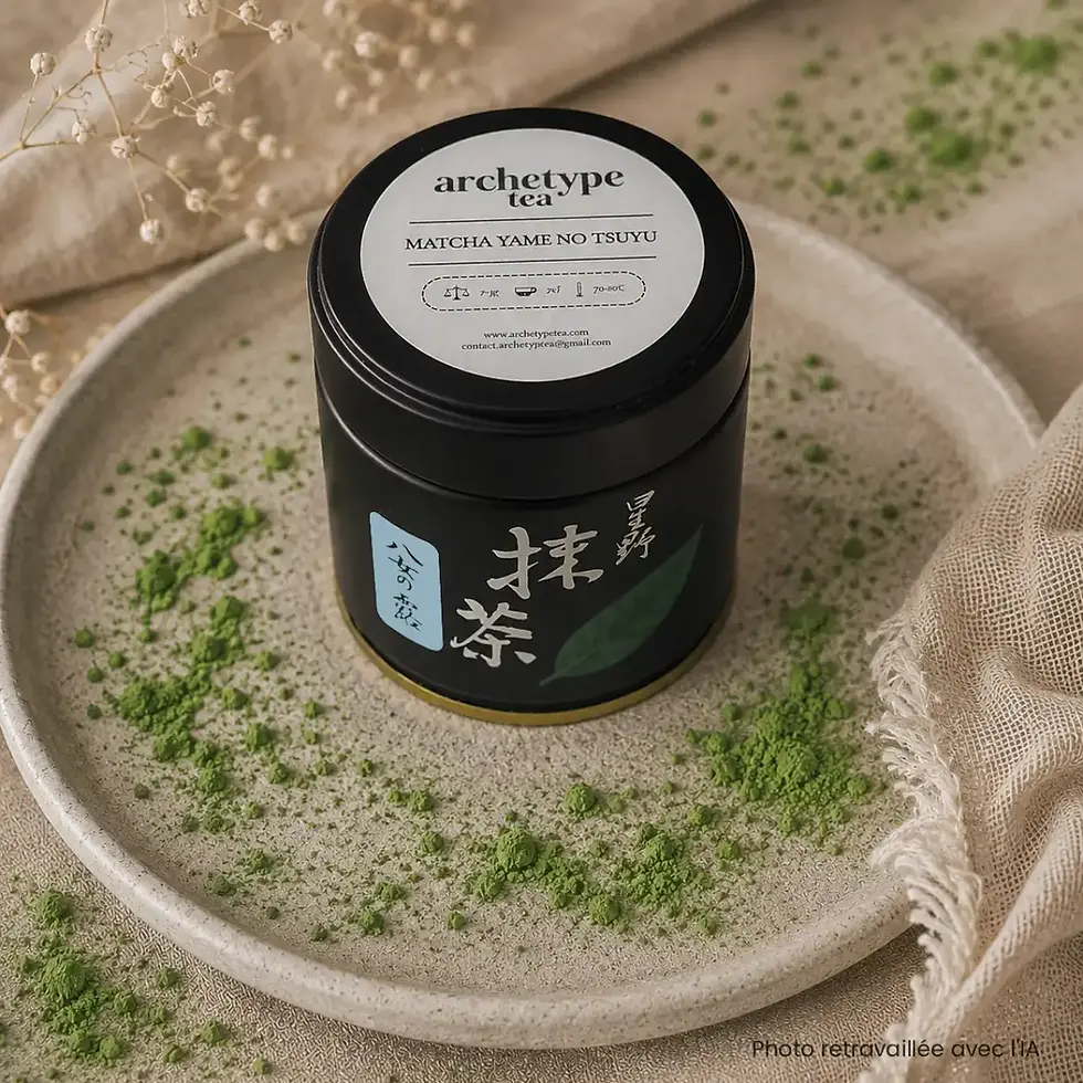 Matcha crémeux, notes de noisette, umami riche. Texture veloutée, doux, rond, longueur en bouche.