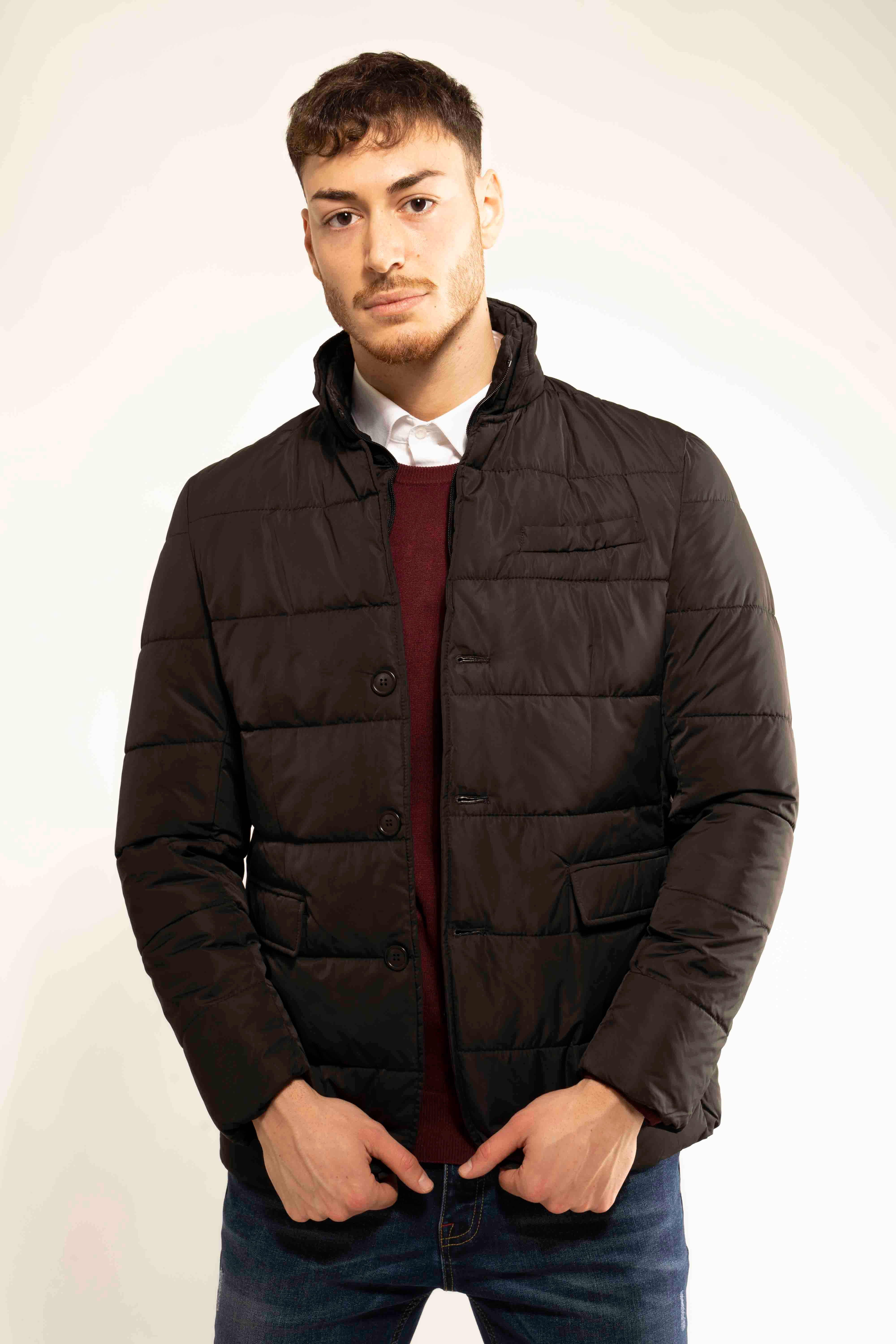 Giubbotto lungo Nero con collo lupetto