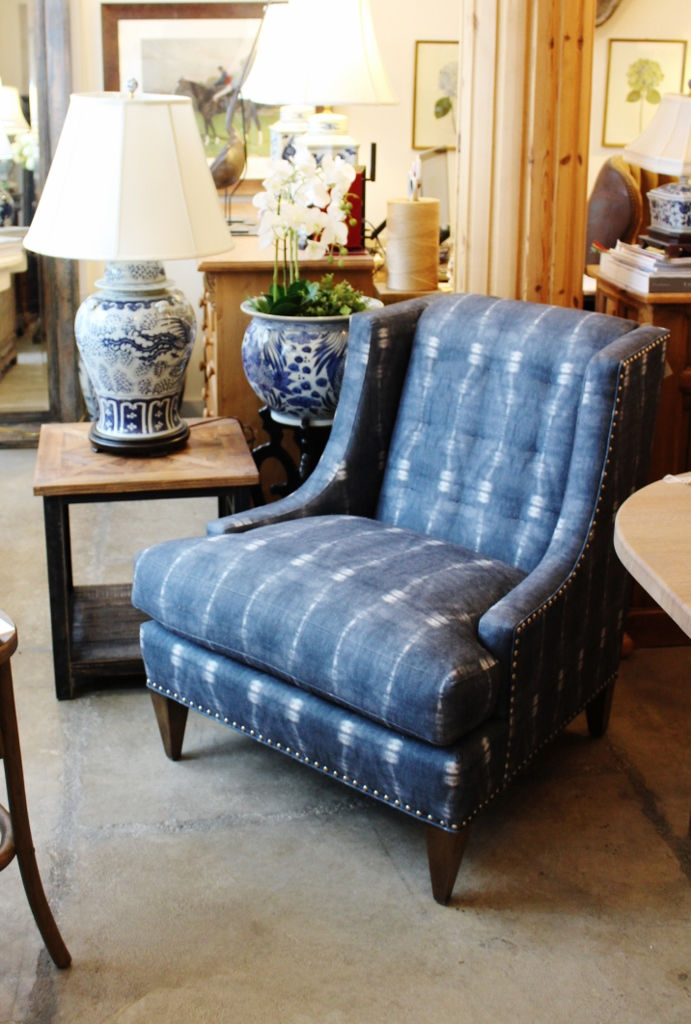 Hickory White Upholstered Cahir