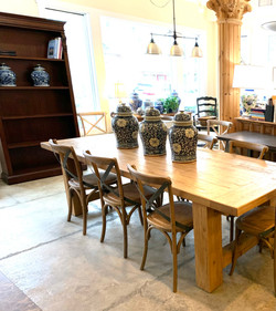 Best Large dining room table
