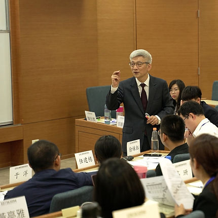于卓民教授個案研討上課1_edited_edited.jpg