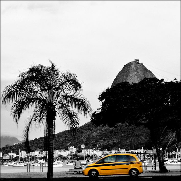 Le taxi et le pain de sucre