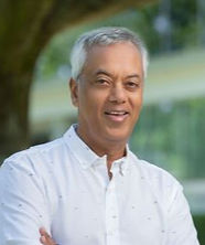 Head Shot - Copy (1)_edited_edited.jpg