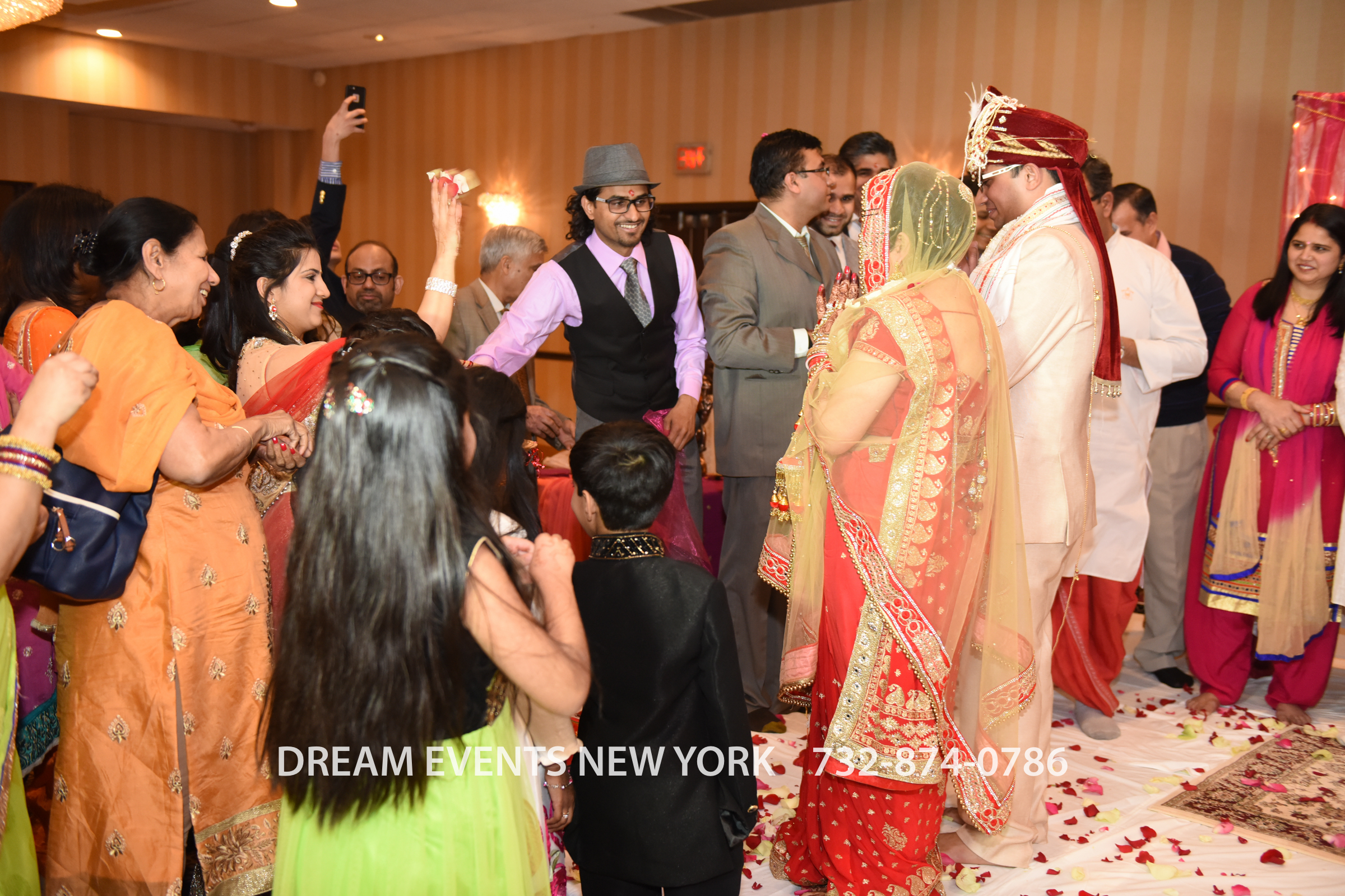 WEDDING 571