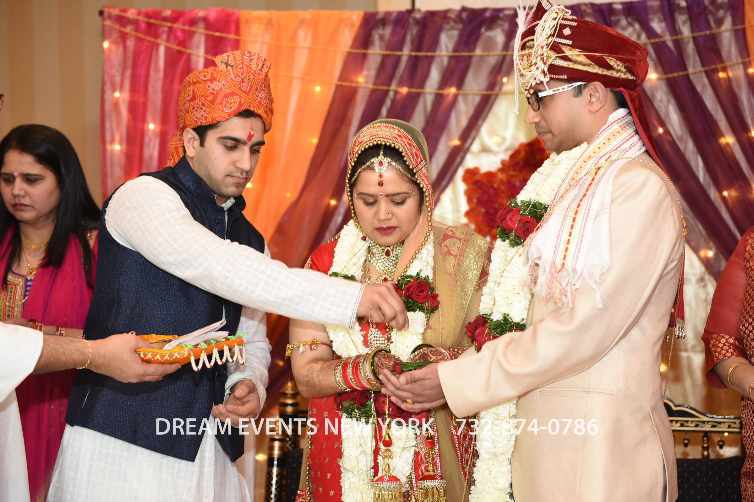 WEDDING 555