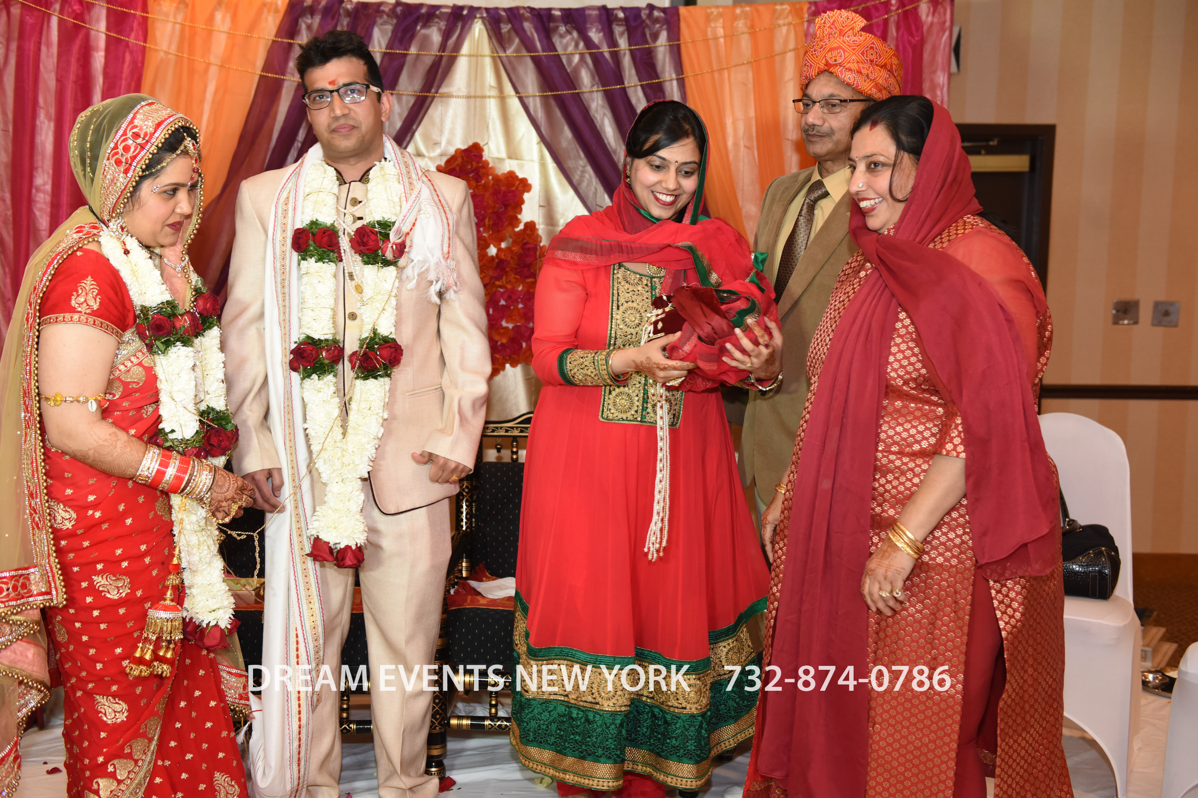 WEDDING 732