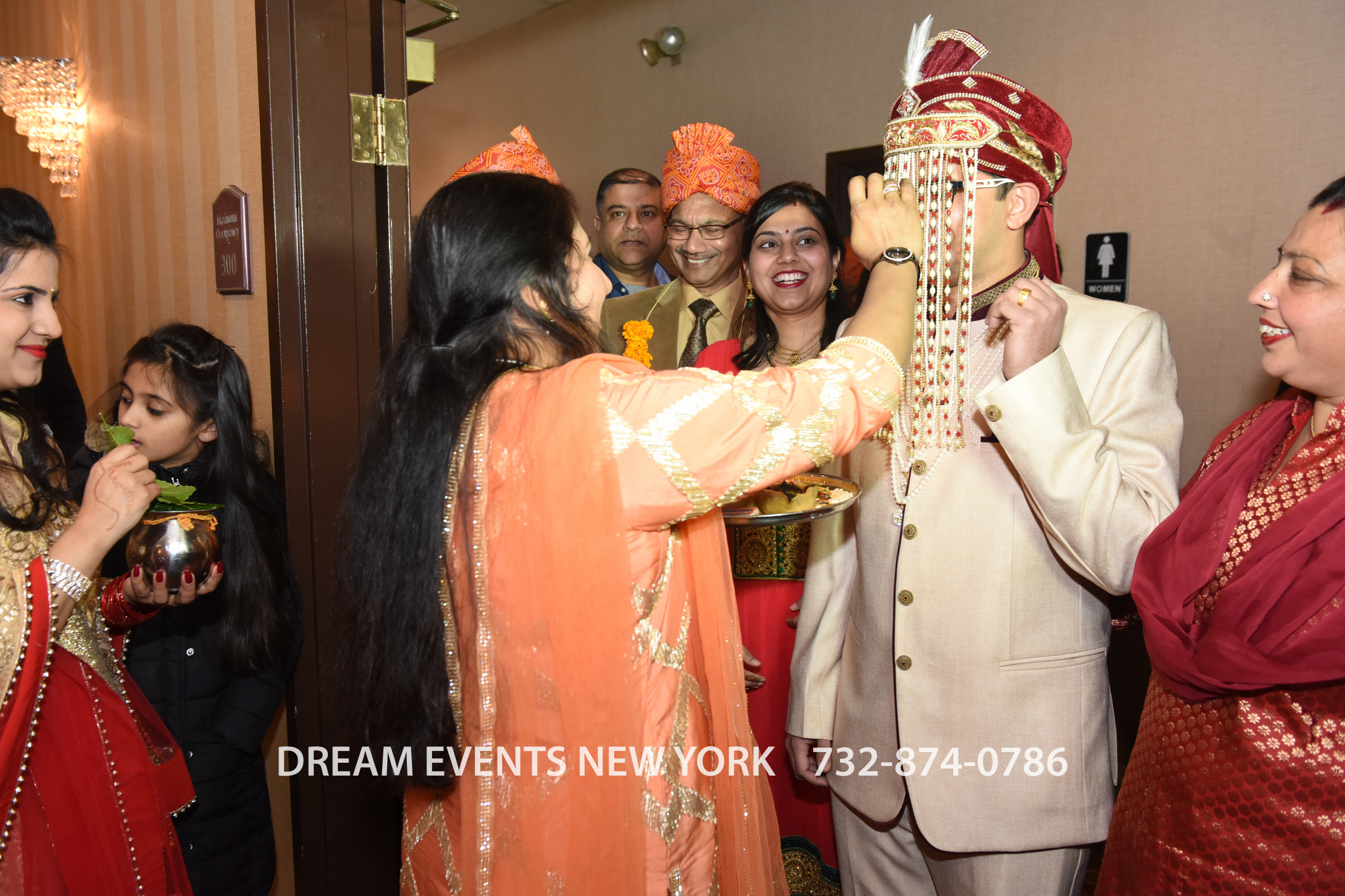 WEDDING 180