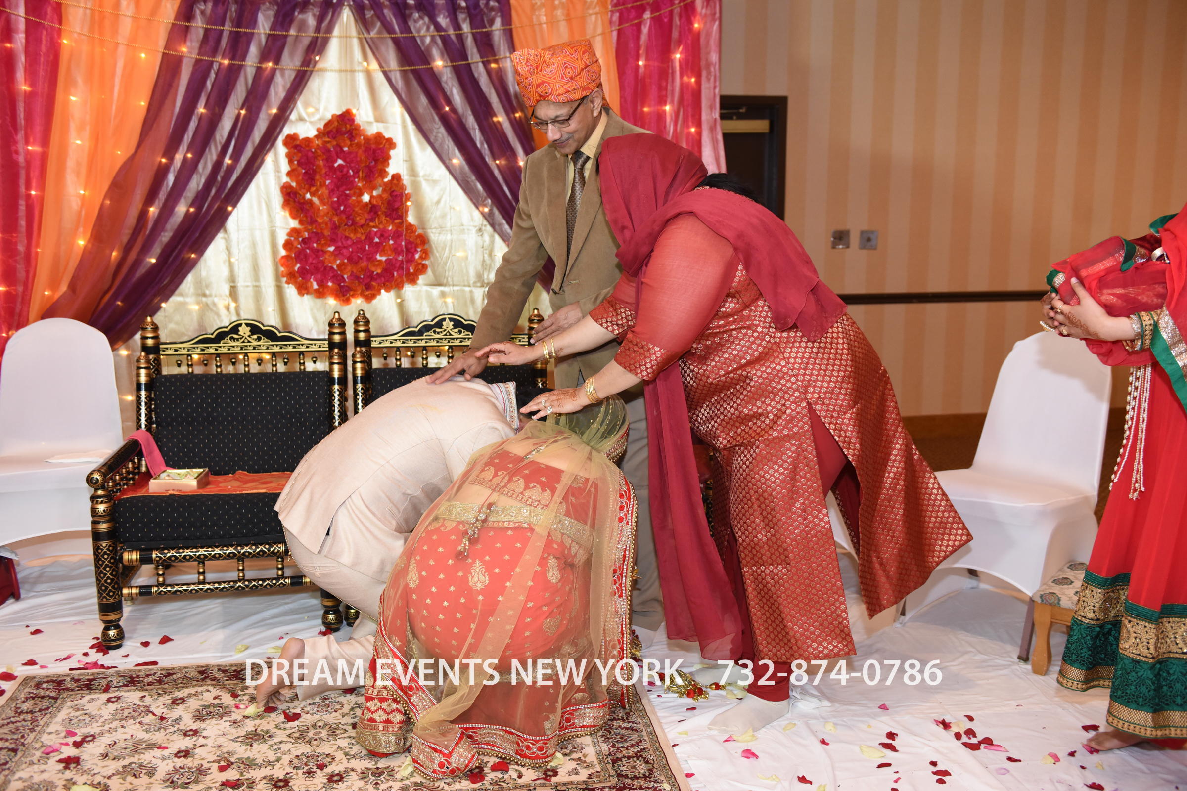 WEDDING 737