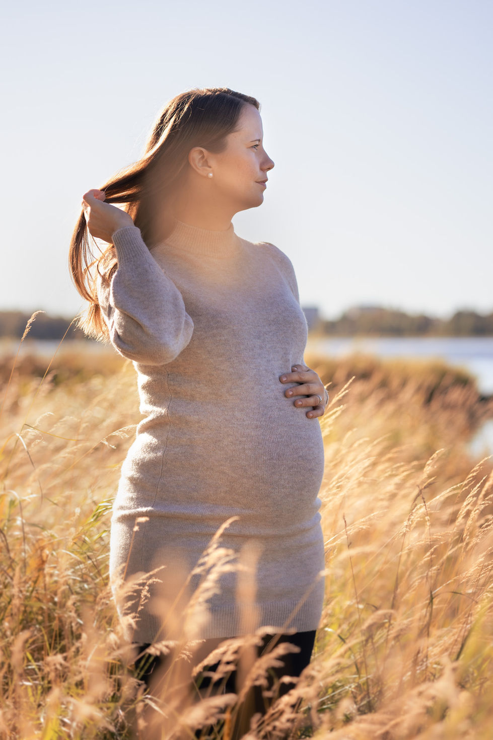 Lapsikuvaus Perhekuvaus Valokuvaaja Tornio Odotusajankuvaus Raskauskuvaus Raskausajankuvaus miljöö miljöössä
Odotusajankuvaus