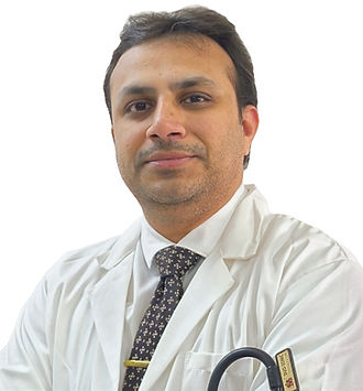 Dr. Mayur Rabhadiya providing advanced knee and hip replacement treatment in Mumbai

