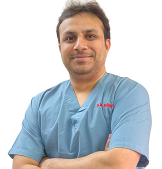 Orthopedic and knee replacement specialist Dr. Mayur Rabhadiya at clinic in Ghatkopar, Mumbai