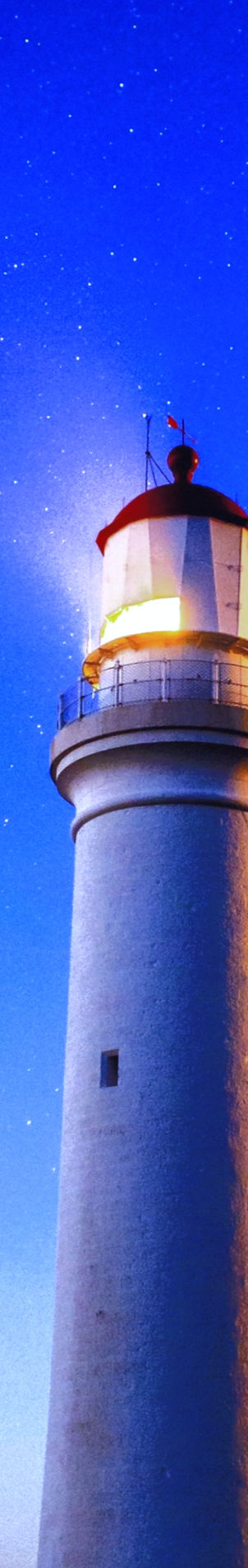 white concrete lighthouse_edited_edited_edited_edited_edited_edited_edited.jpg