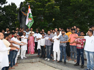 जबलपुर में देश की सेवा के संकल्प के साथ मनाया गया युवा कांग्रेस का स्थापना दिवस।