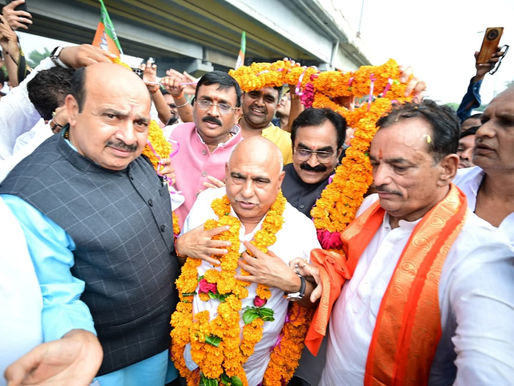 जनता और सरकार के बीच कड़ी बनकर समाज में आदर्श स्थापित करें भाजपा कार्यकर्त्ता हेमन्त खंडेलवाल ।