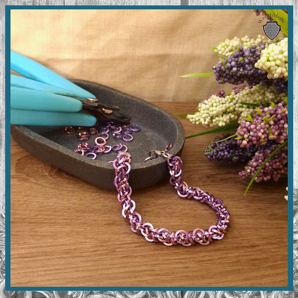 Thumbnail: Square Prejudiced Rhinos Chainmaille Tutorial