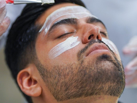 Fresh Glowing Skin, Fresh Mood: Best Men’s Facial Treatment in Dubai