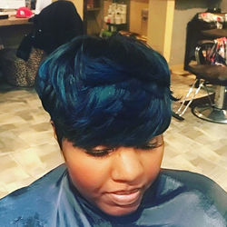 I love these #shorthairstyles #shortcap #nohairleftout #30seconds #bobbiboss #remyhair #jo