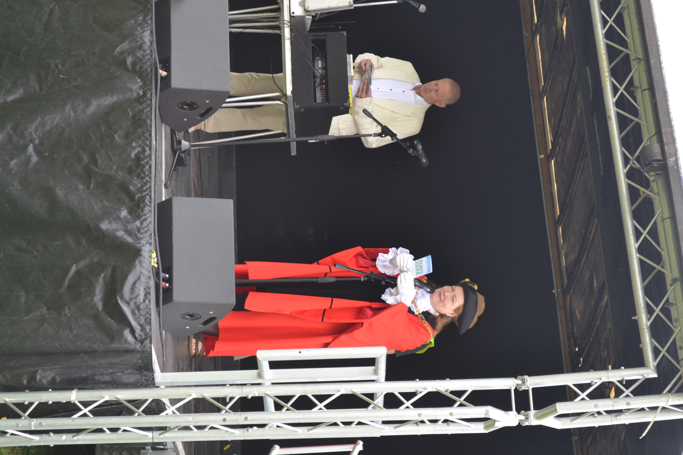 The Mayor opening the event