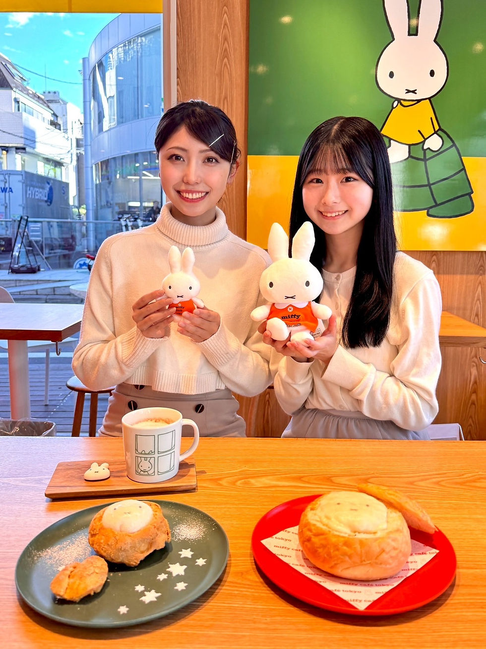 リポーターは、石原未彩(日本女子大学)、坂爪心奏(聖心女子大学)が担当。