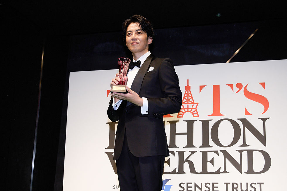 「革命」を受賞したのは、お笑いコンビ・キングコングの西野亮廣さん。