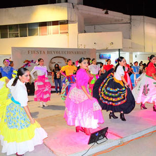 FIESTA REVOLUCIONARIA